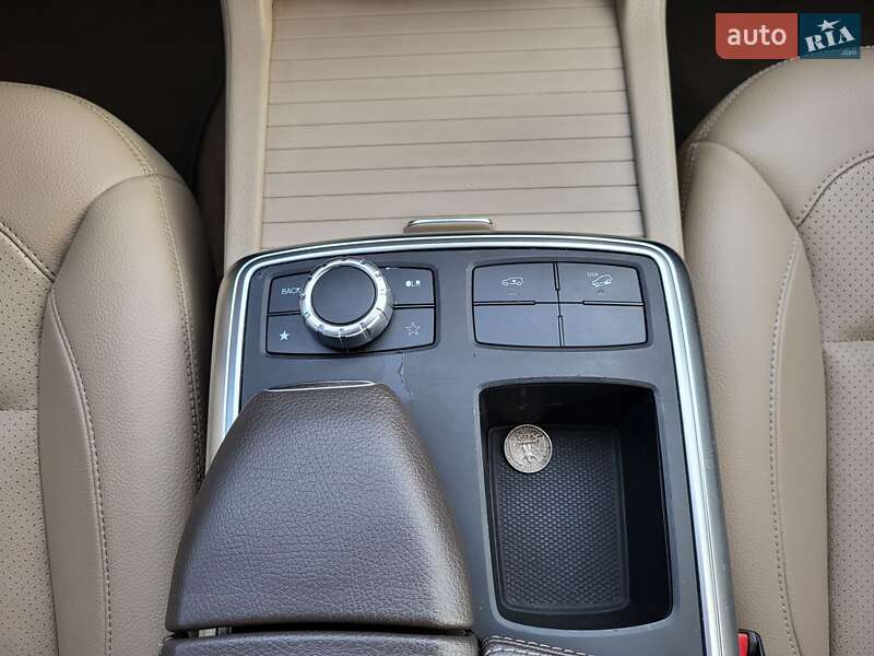 Внедорожник / Кроссовер Mercedes-Benz GL-Class 2015 в Запорожье