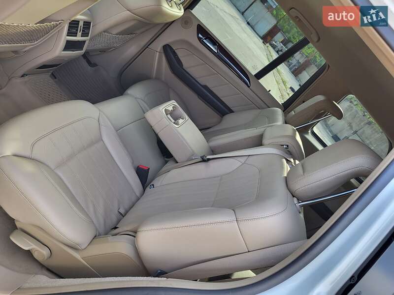 Внедорожник / Кроссовер Mercedes-Benz GL-Class 2015 в Запорожье