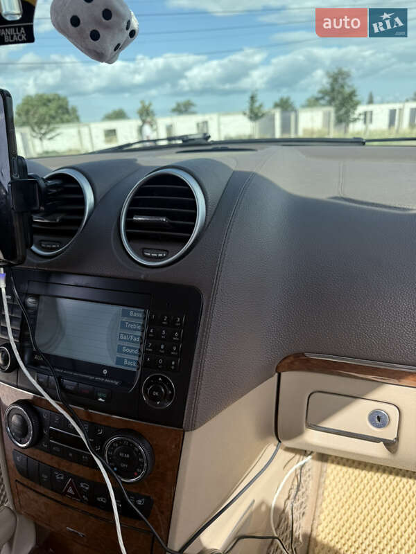 Внедорожник / Кроссовер Mercedes-Benz GL-Class 2008 в Белгороде-Днестровском