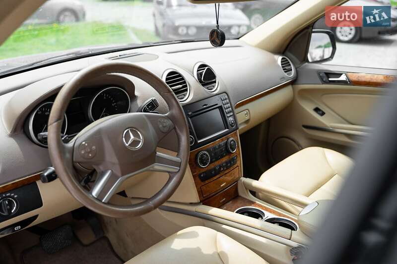 Внедорожник / Кроссовер Mercedes-Benz GL-Class 2009 в Львове