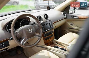 Позашляховик / Кросовер Mercedes-Benz GL-Class 2009 в 