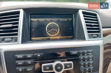 Позашляховик / Кросовер Mercedes-Benz GL-Class 2014 в 