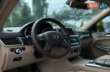 Позашляховик / Кросовер Mercedes-Benz GL-Class 2014 в 