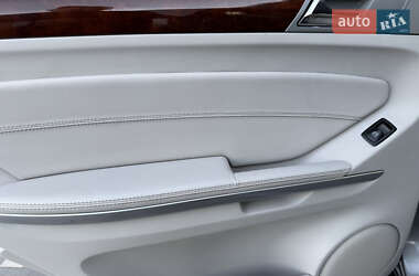 Внедорожник / Кроссовер Mercedes-Benz GL-Class 2012 в 
