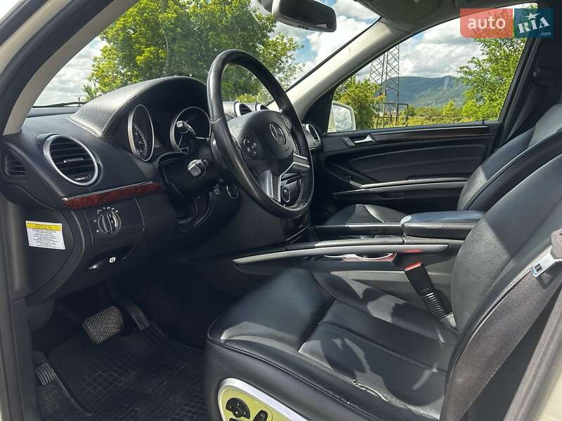 Внедорожник / Кроссовер Mercedes-Benz GL-Class 2012 в Черновцах