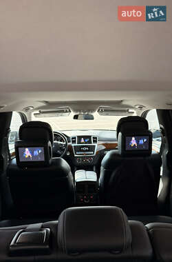 Внедорожник / Кроссовер Mercedes-Benz GL-Class 2012 в 