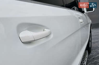 Позашляховик / Кросовер Mercedes-Benz GL-Class 2014 в 