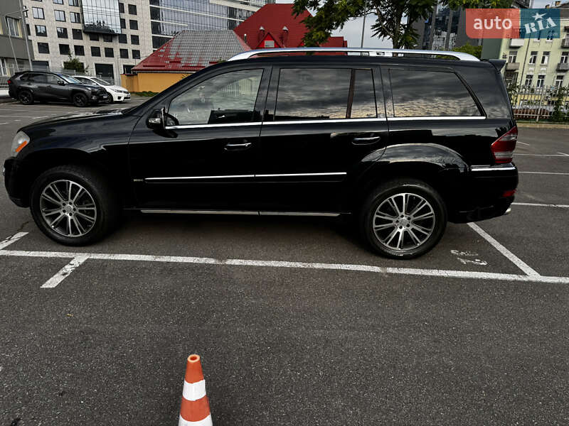 Внедорожник / Кроссовер Mercedes-Benz GL-Class 2007 в Киеве