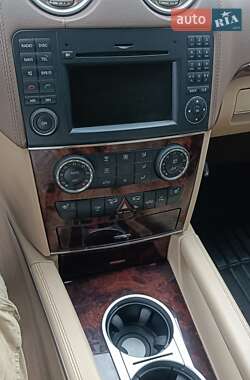 Внедорожник / Кроссовер Mercedes-Benz GL-Class 2011 в 