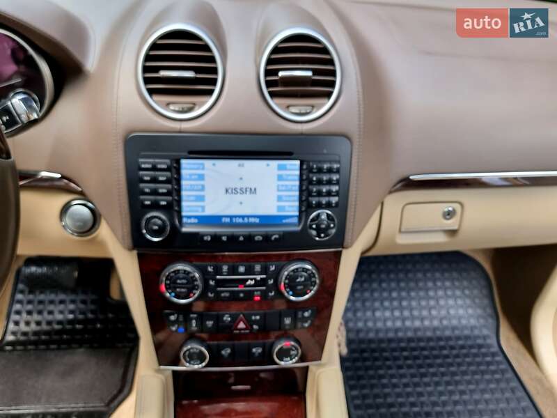 Внедорожник / Кроссовер Mercedes-Benz GL-Class 2008 в Киеве