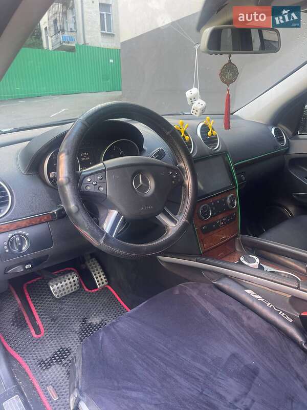 Позашляховик / Кросовер Mercedes-Benz GL-Class 2007 в Києві