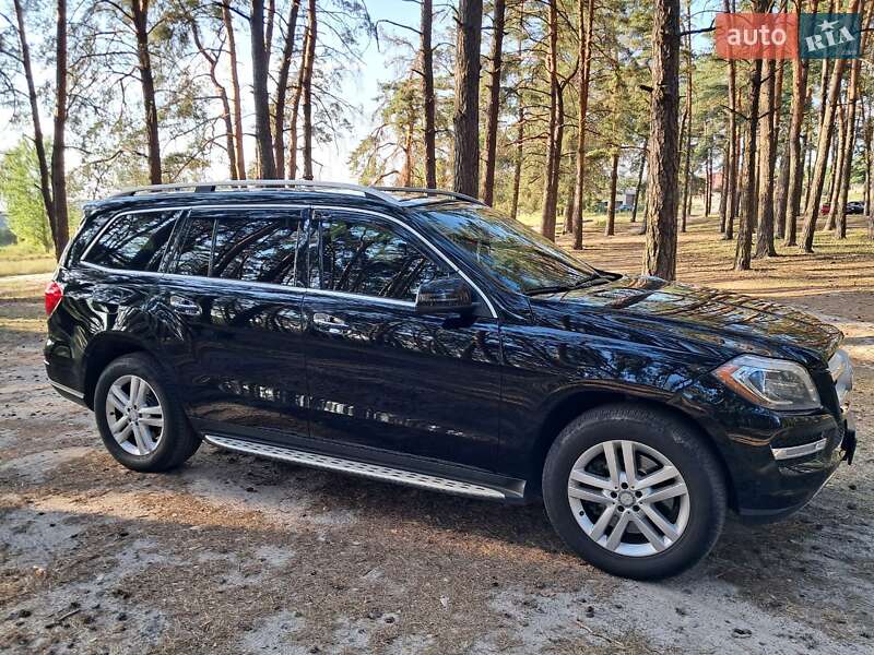 Позашляховик / Кросовер Mercedes-Benz GL-Class 2013 в Сумах