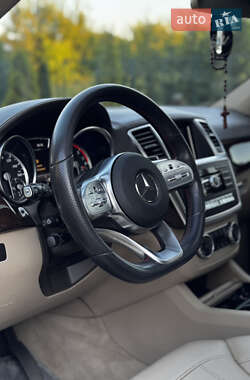 Позашляховик / Кросовер Mercedes-Benz GL-Class 2014 в 