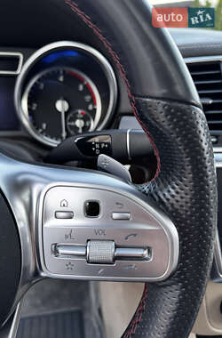 Позашляховик / Кросовер Mercedes-Benz GL-Class 2014 в 