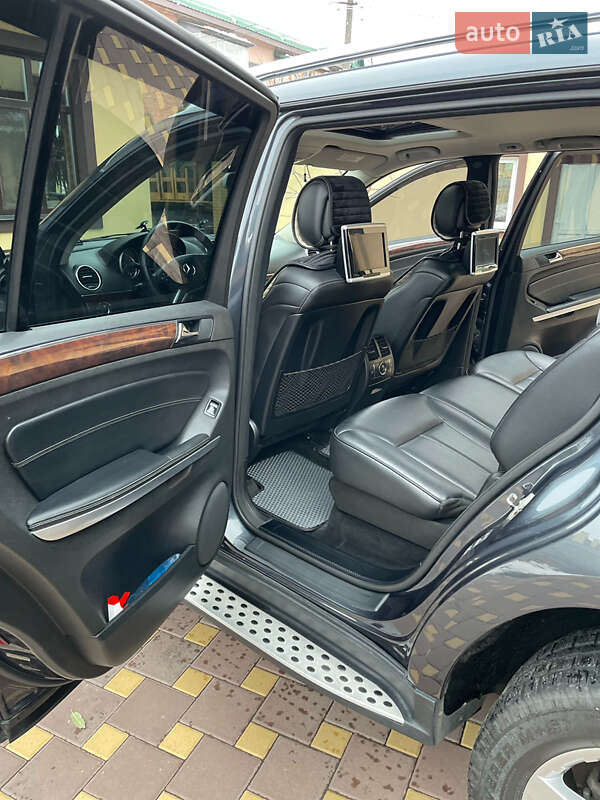 Внедорожник / Кроссовер Mercedes-Benz GL-Class 2010 в Киеве