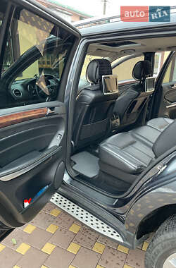 Внедорожник / Кроссовер Mercedes-Benz GL-Class 2010 в 