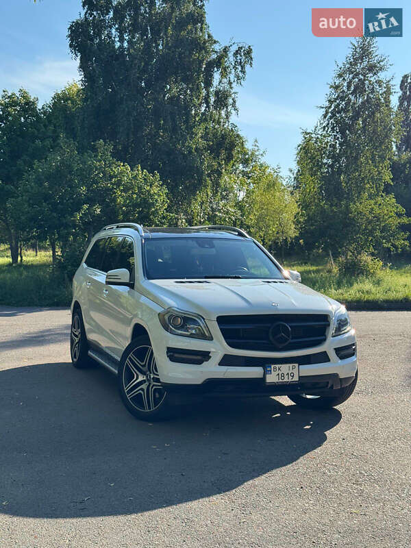 Позашляховик / Кросовер Mercedes-Benz GL-Class 2014 в Рівному