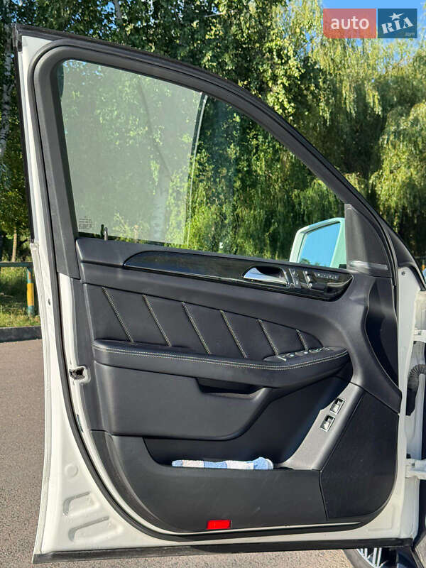 Позашляховик / Кросовер Mercedes-Benz GL-Class 2014 в Рівному