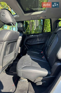 Позашляховик / Кросовер Mercedes-Benz GL-Class 2014 в 