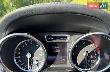 Позашляховик / Кросовер Mercedes-Benz GL-Class 2014 в 