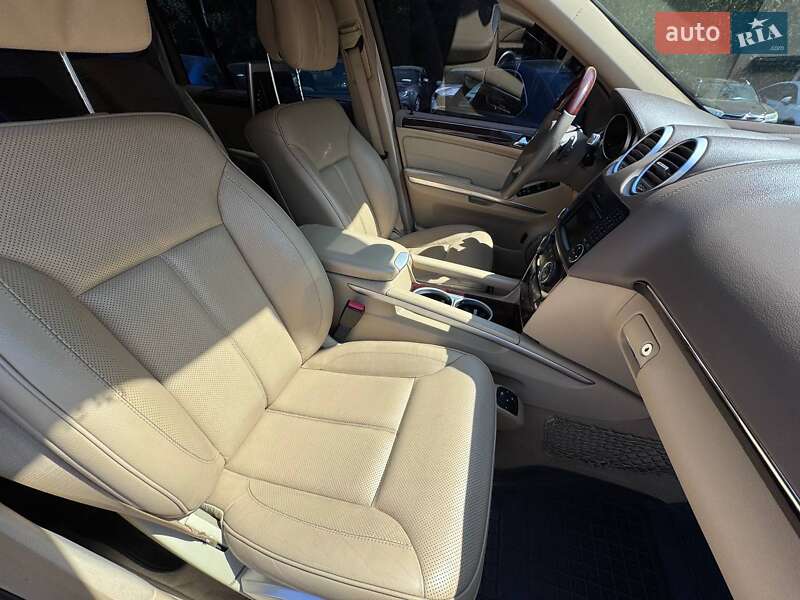 Позашляховик / Кросовер Mercedes-Benz GL-Class 2011 в Запоріжжі