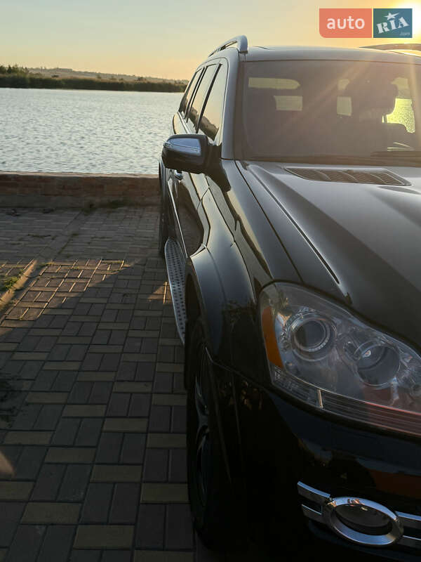 Внедорожник / Кроссовер Mercedes-Benz GL-Class 2009 в Николаеве