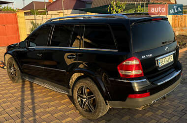 Позашляховик / Кросовер Mercedes-Benz GL-Class 2009 в 
