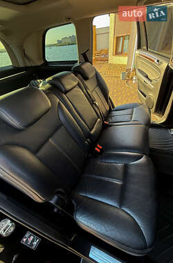 Позашляховик / Кросовер Mercedes-Benz GL-Class 2009 в 