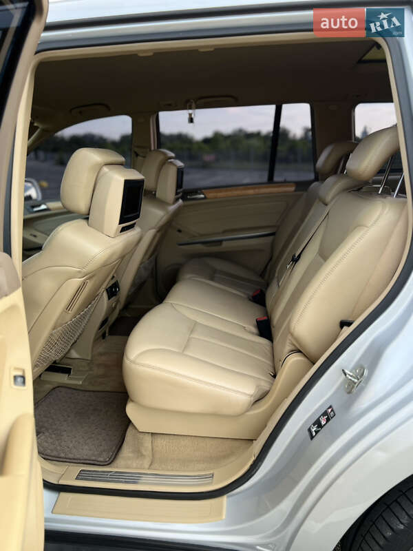 Позашляховик / Кросовер Mercedes-Benz GL-Class 2006 в Києві