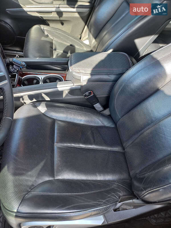 Позашляховик / Кросовер Mercedes-Benz GL-Class 2010 в Димері