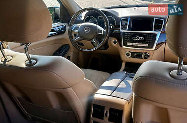 Внедорожник / Кроссовер Mercedes-Benz GL-Class 2012 в 