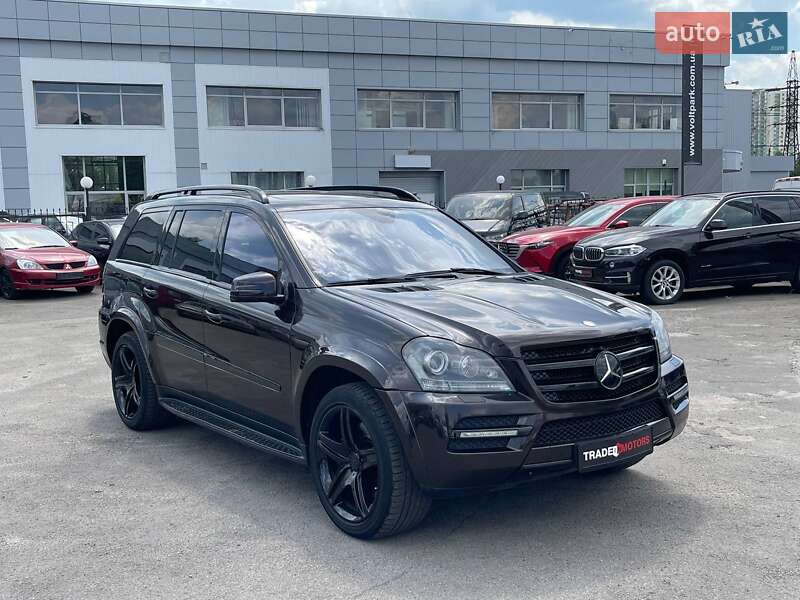 Позашляховик / Кросовер Mercedes-Benz GL-Class 2010 в Києві