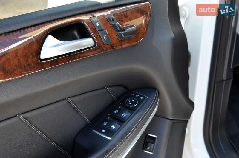 Внедорожник / Кроссовер Mercedes-Benz GL-Class 2014 в Киеве