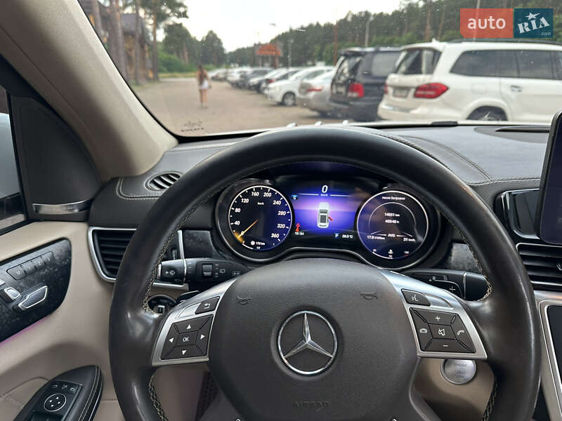 Позашляховик / Кросовер Mercedes-Benz GL-Class 2014 в Києві