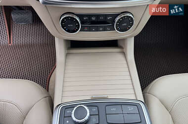 Внедорожник / Кроссовер Mercedes-Benz GL-Class 2015 в 