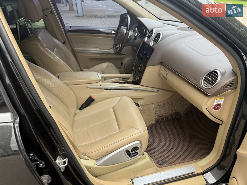 Внедорожник / Кроссовер Mercedes-Benz GL-Class 2011 в Киеве
