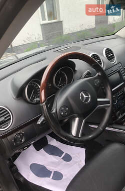 Внедорожник / Кроссовер Mercedes-Benz GL-Class 2011 в 