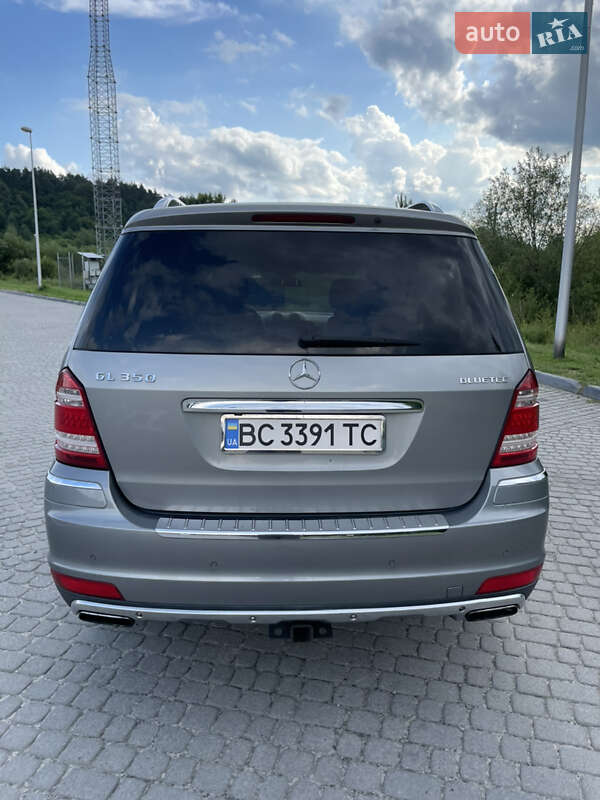 Внедорожник / Кроссовер Mercedes-Benz GL-Class 2011 в Бобрке