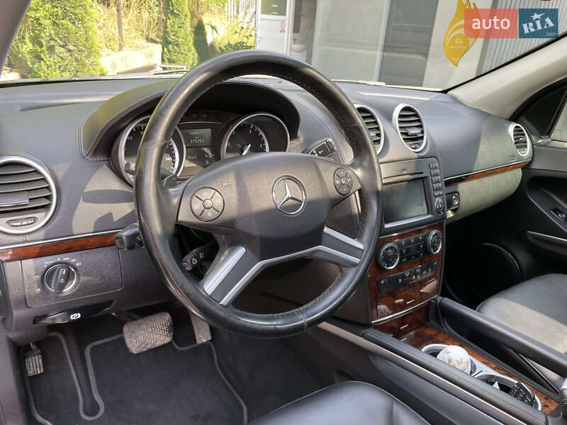 Внедорожник / Кроссовер Mercedes-Benz GL-Class 2011 в Бобрке