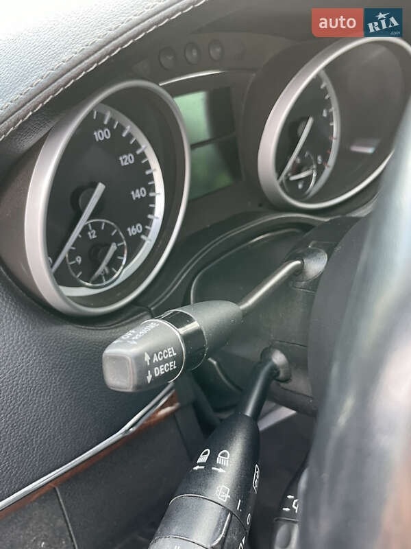 Внедорожник / Кроссовер Mercedes-Benz GL-Class 2011 в Бобрке