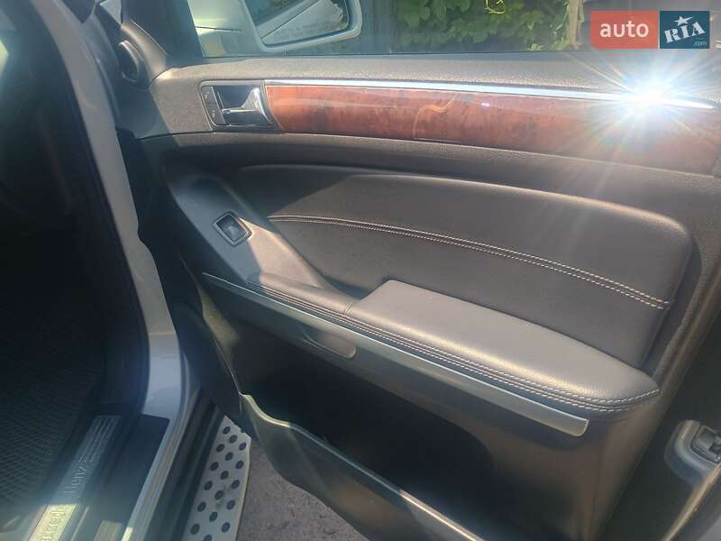 Внедорожник / Кроссовер Mercedes-Benz GL-Class 2010 в Чернухах