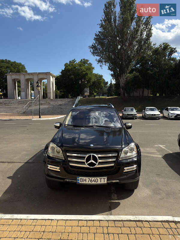 Внедорожник / Кроссовер Mercedes-Benz GL-Class 2010 в 