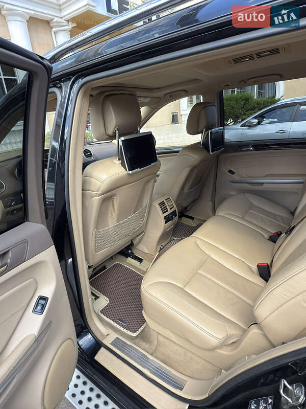 Позашляховик / Кросовер Mercedes-Benz GL-Class 2010 в Одесі