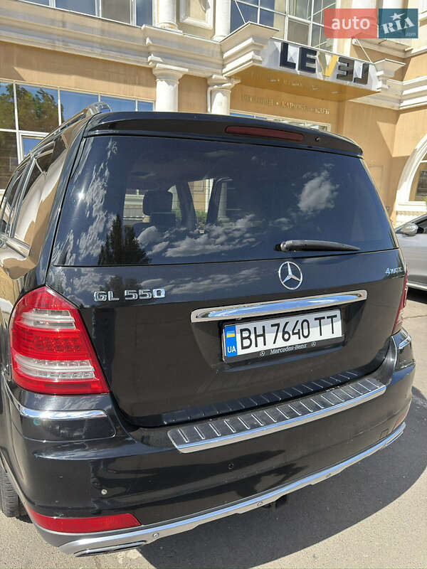 Позашляховик / Кросовер Mercedes-Benz GL-Class 2010 в Одесі