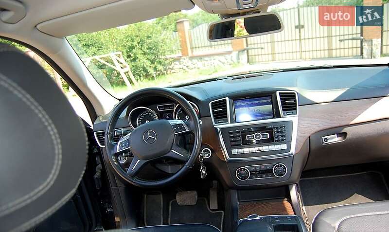 Позашляховик / Кросовер Mercedes-Benz GL-Class 2013 в Полтаві фото 5 Позашляховик / Кросовер Mercedes-Benz GL-Class 2013 в Полтаві