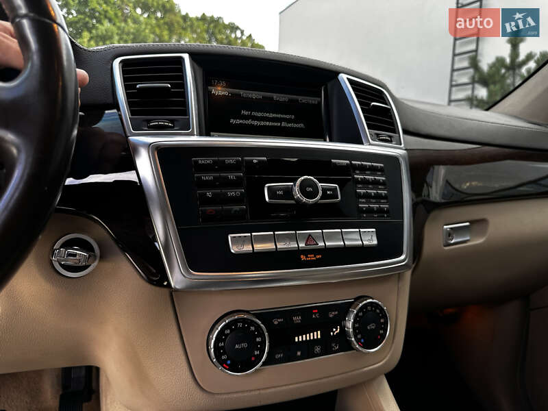 Позашляховик / Кросовер Mercedes-Benz GL-Class 2014 в Луцьку