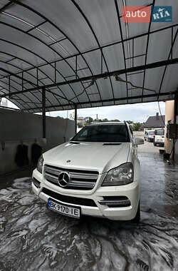 Внедорожник / Кроссовер Mercedes-Benz GL-Class 2010 в Ровно