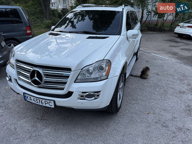 Mercedes-Benz GL-Class 2008 Mercedes-Benz GL-Class 2008