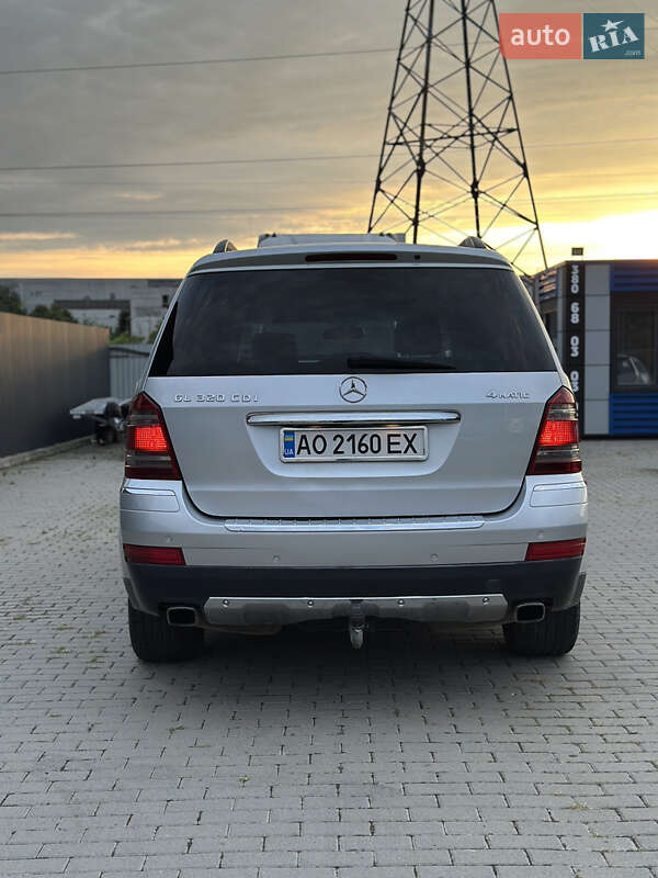 Внедорожник / Кроссовер Mercedes-Benz GL-Class 2006 в Ужгороде фото 8 Внедорожник / Кроссовер Mercedes-Benz GL-Class 2006 в Ужгороде