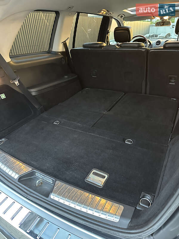 Внедорожник / Кроссовер Mercedes-Benz GL-Class 2006 в Ужгороде фото 31 Внедорожник / Кроссовер Mercedes-Benz GL-Class 2006 в Ужгороде